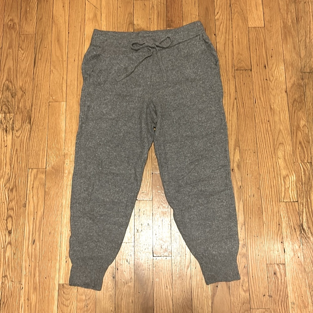 Arlotta Cashmere Joggers in Grey